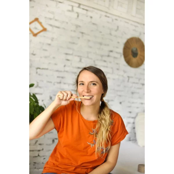 Biodegradable Bamboo Toothbrush - Image 2