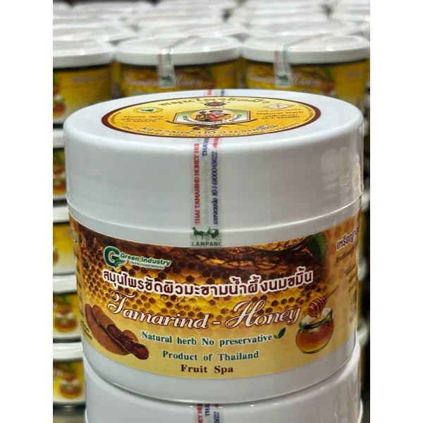 Herbal scrub Tamarind, honey, milk, turmeric - Image 3