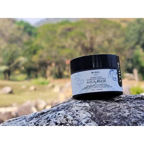 Minera Plus Hydrating Radiance Aqua Mask - Image 3