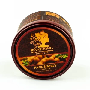 Tamarind cream mixed with mangosteen peel powder