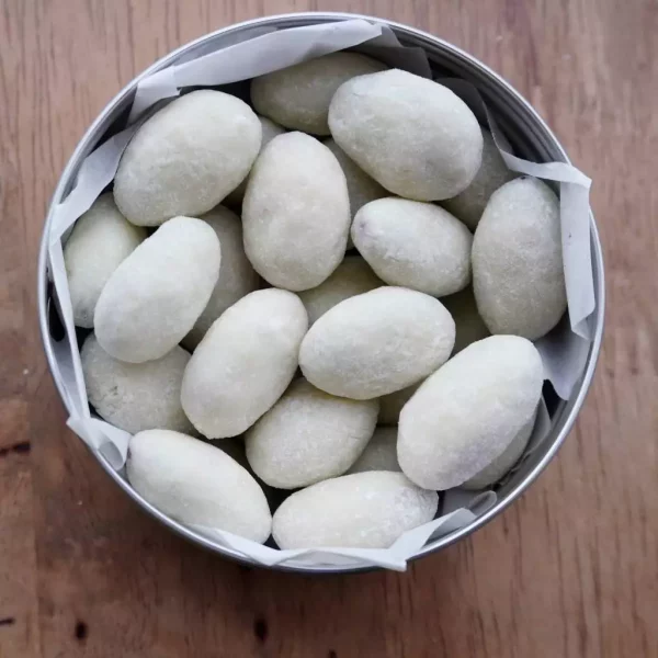 White Chocolate Almonds - Image 3